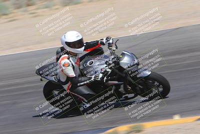 media/Sep-25-2023-Moto Forza (Mon) [[81ffa65e0a]]/B-C Group/Session 4 (Turn 10 Inside)/